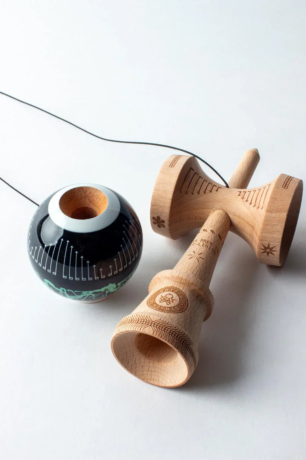 Sweets Kendama | Kompany Signature | Legend Shape